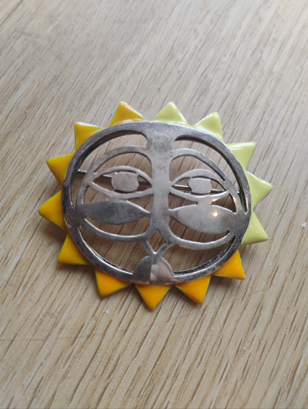 Vintage Sterling 925 And Enamel Sun Face Brooch Pin